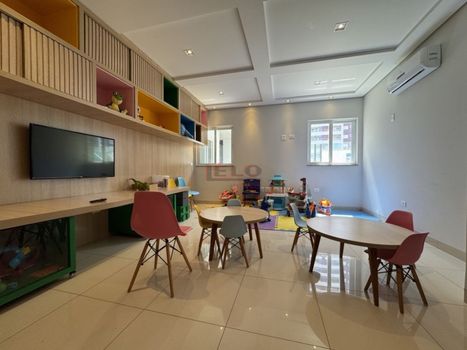 Foto 40 do(a) Apartamento de 3 quartos à venda em Zona 01, Maringá