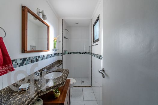 Foto 2 do(a) Apartamento de 6 quartos à venda em Jardim Monte Kemel, São Paulo