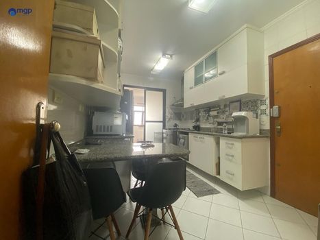 Foto 12 do(a) Apartamento de 4 quartos à venda em Vila Milton, Guarulhos