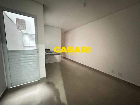 Foto 3 do(a) Apartamento de 2 quartos à venda em Utinga, Santo André