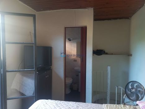 Foto 23 do(a) Casa de 2 quartos à venda em Jardim Botucatu, São Paulo
