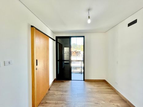 Foto 18 do(a) Casa de 2 quartos à venda em Jardim Sabará, São Paulo