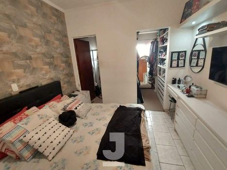 Foto 9 do(a) Casa em Condomínio de 2 quartos à venda em Parque das Colinas, Valinhos