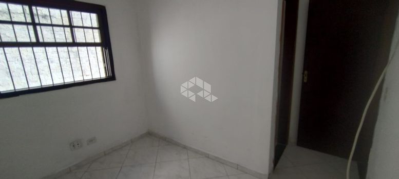 Foto 29 do(a) Casa de 3 quartos à venda em Vila Carmosina, São Paulo