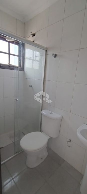 Foto 24 do(a) Casa de 3 quartos à venda em Vila Carmosina, São Paulo