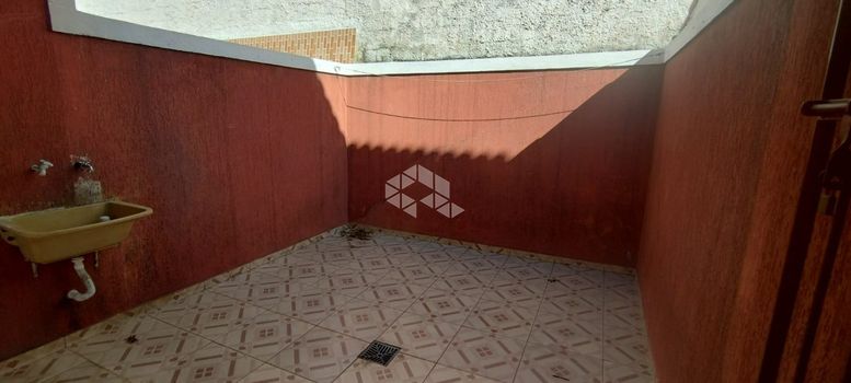Foto 13 do(a) Casa de 3 quartos à venda em Vila Carmosina, São Paulo