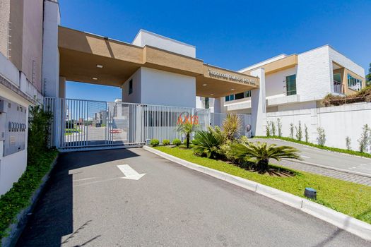Foto 44 do(a) Casa em Condomínio de 3 quartos à venda em Santa Cândida, Curitiba