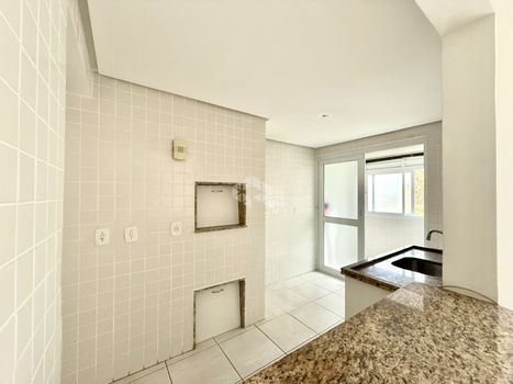 Foto 4 do(a) Apartamento de 2 quartos à venda em Floresta, Porto Alegre