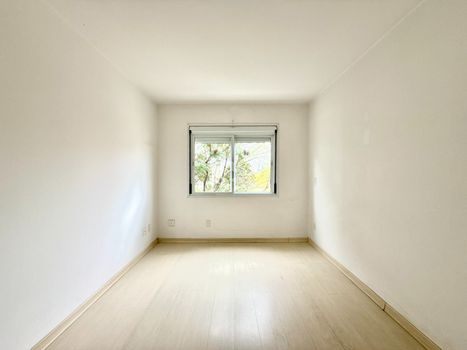 Foto 17 do(a) Apartamento de 2 quartos à venda em Floresta, Porto Alegre