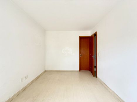 Foto 16 do(a) Apartamento de 2 quartos à venda em Floresta, Porto Alegre