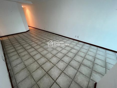 Foto 10 do(a) Apartamento de 2 quartos à venda em Centro, Guarapari