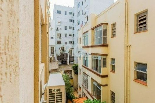 Foto 15 do(a) Apartamento de 1 quartos à venda em Centro Histórico, Porto Alegre