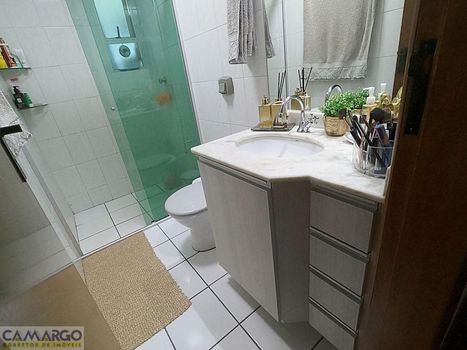 Foto 10 do(a) Apartamento de 3 quartos à venda em Vila Emília, Maringá