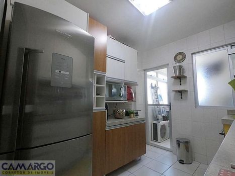 Foto 14 do(a) Apartamento de 3 quartos à venda em Vila Emília, Maringá