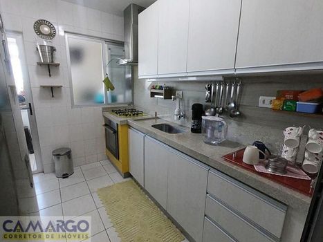 Foto 13 do(a) Apartamento de 3 quartos à venda em Vila Emília, Maringá