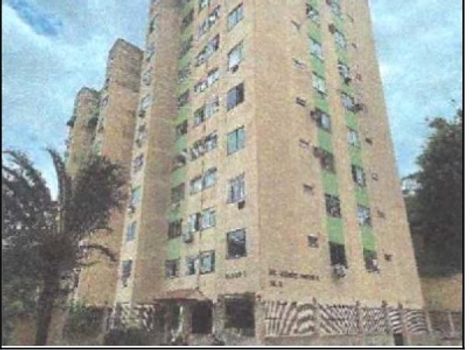 Foto 1 do(a) Apartamento de 2 quartos à venda em Turiaçu, Rio de Janeiro