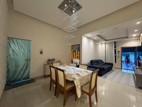 Foto 6 do(a) Casa de 3 quartos à venda em Moinho dos Ventos, Goiânia