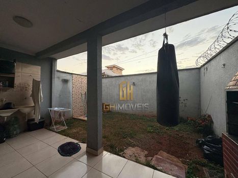 Foto 12 do(a) Casa de 3 quartos à venda em Moinho dos Ventos, Goiânia