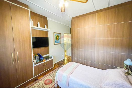 Foto 43 do(a) Casa de 4 quartos à venda em Juvevê, Curitiba