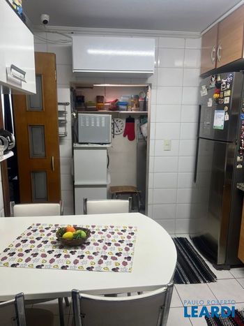Foto 14 do(a) Casa em Condomínio false à venda em Vila Anglo Brasileira, São Paulo
