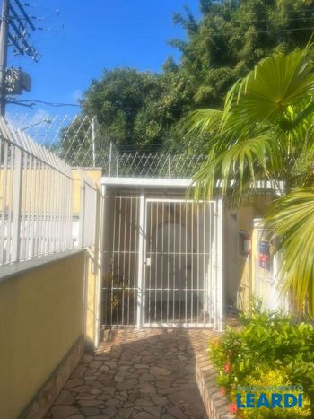 Foto 24 do(a) Casa em Condomínio false à venda em Vila Anglo Brasileira, São Paulo