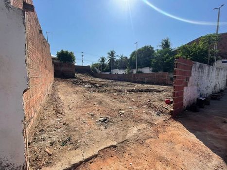 Foto 1 do(a) Terreno false para alugar em Cidade Dr. José Euclides Ferreira Gomes Júnior, Sobral