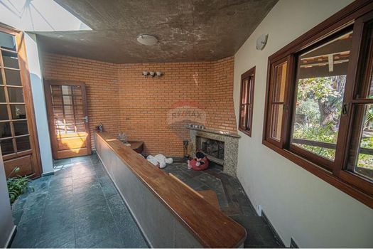 Foto 6 do(a) Casa de 4 quartos à venda em Chácara Vale do Rio Cotia, Carapicuíba