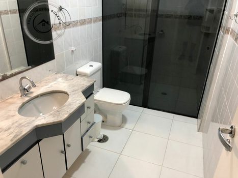 Foto 18 do(a) Apartamento de 3 quartos para alugar em Pitangueiras, Guarujá
