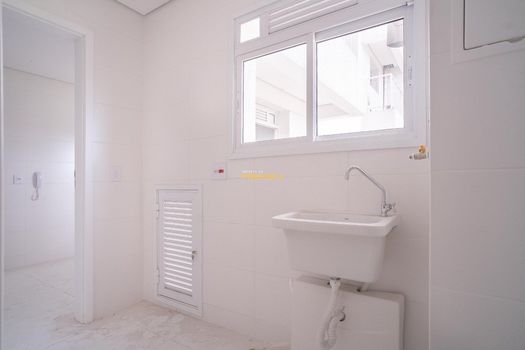 Foto 5 do(a) Apartamento de 3 quartos à venda em Cidade Industrial, Curitiba
