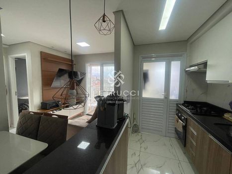 Foto 3 do(a) Apartamento de 2 quartos à venda em Sítio da Figueira, São Paulo