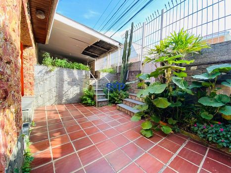 Foto 2 do(a) Casa de 2 quartos à venda em Moinho Velho, São Paulo