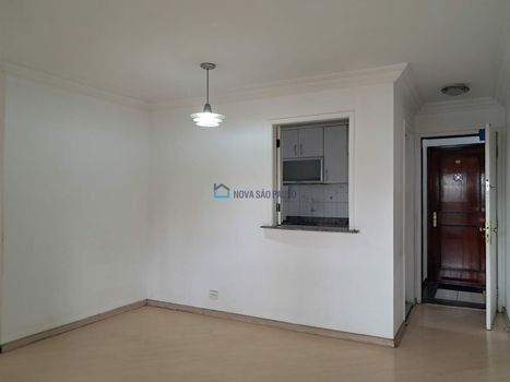 Foto 7 do(a) Apartamento de 3 quartos à venda em Vila do Encontro, São Paulo