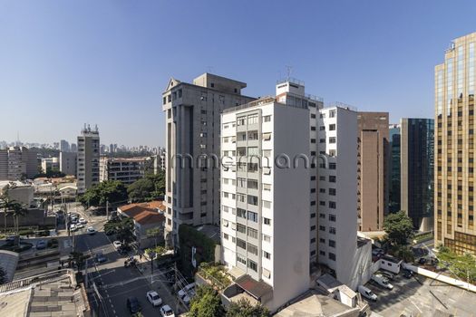 Foto 3 do(a) Apartamento de 1 quartos à venda em Itaim Bibi, São Paulo