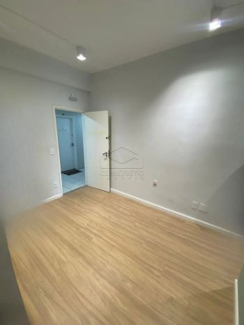 Foto 3 do(a) Sala / Conjunto Comercial de 1 quartos à venda em Jardim Infante Dom Henrique, Bauru