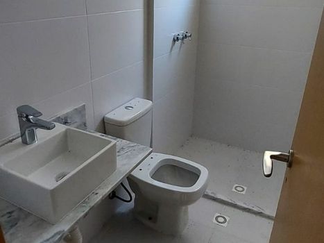 Foto 14 do(a) Apartamento de 2 quartos para alugar em Boqueirão, Santos