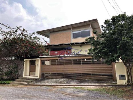 Foto 1 do(a) Casa em Condomínio de 3 quartos à venda em Vila Santo Antônio, Cotia
