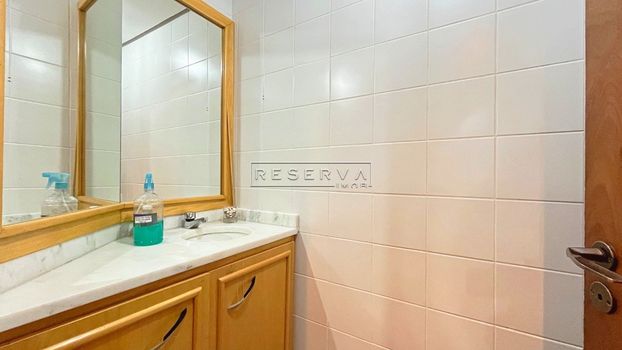 Foto 13 do(a) Apartamento de 3 quartos à venda em Centro Histórico, Porto Alegre