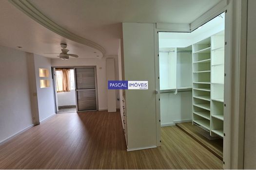 Foto 16 do(a) Apartamento de 3 quartos à venda em Moema, São Paulo