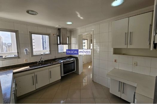 Foto 7 do(a) Apartamento de 3 quartos à venda em Moema, São Paulo