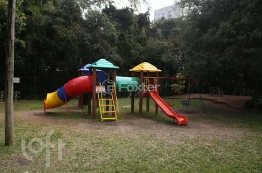Foto 23 do(a) Apartamento de 3 quartos à venda em Cavalhada, Porto Alegre
