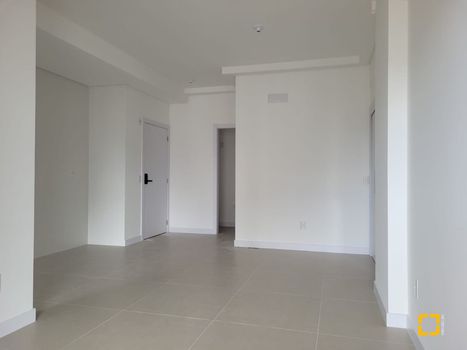 Foto 9 do(a) Apartamento de 2 quartos à venda em Agronômica, Florianópolis