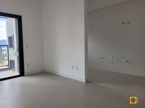 Foto 11 do(a) Apartamento de 2 quartos à venda em Agronômica, Florianópolis