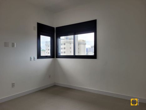 Foto 16 do(a) Apartamento de 2 quartos à venda em Agronômica, Florianópolis