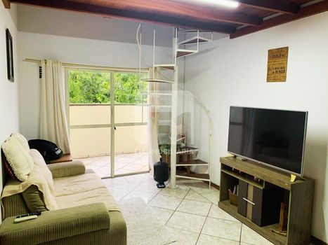 Foto 2 do(a) Cobertura de 2 quartos à venda em Canasvieiras, Florianópolis