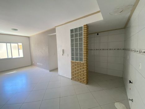 Foto 3 do(a) Apartamento de 3 quartos à venda em Vila Veranópolis, Cachoeirinha