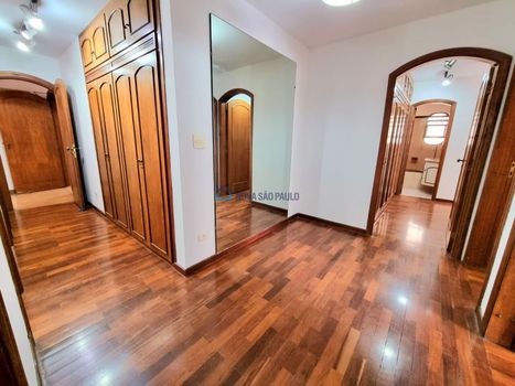 Foto 16 do(a) Apartamento de 4 quartos à venda em Vila Uberabinha, São Paulo