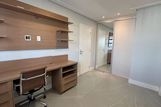 Foto 41 do(a) Apartamento de 4 quartos à venda em Vila Bertioga, São Paulo