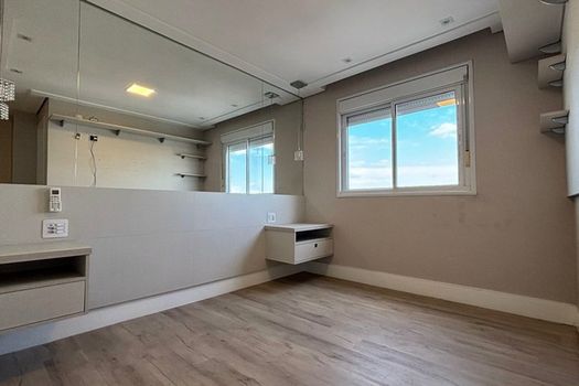 Foto 42 do(a) Apartamento de 4 quartos à venda em Vila Bertioga, São Paulo
