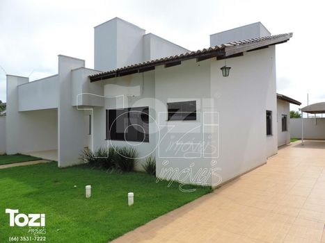 Foto 2 do(a) Casa de 3 quartos à venda em Residencial Ipanema, Sinop