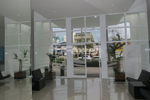 Foto 7 do(a) Sala / Conjunto Comercial false à venda em Passo da Areia, Porto Alegre